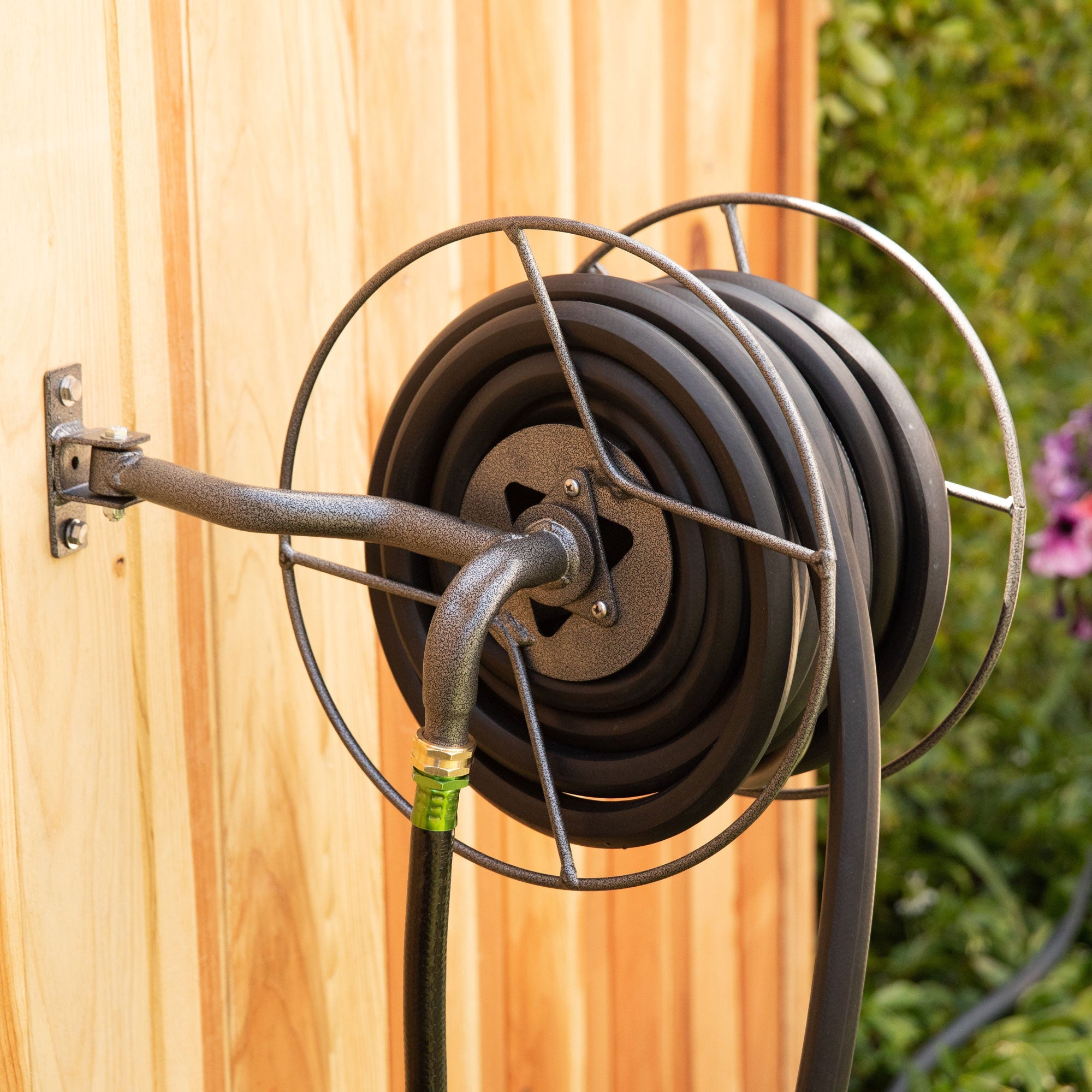 The Mighty Reel – Yard Butler