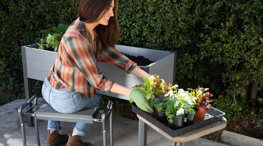 garden kneeler and seat makes an amazing gift