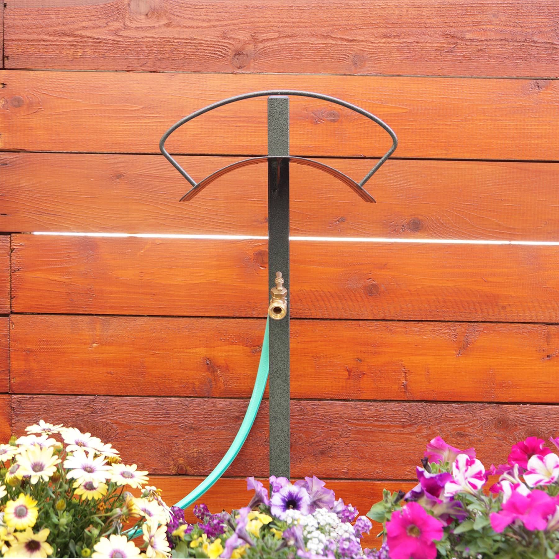 Free-standing Garden Hose Stand with Faucet - Yard Butler
